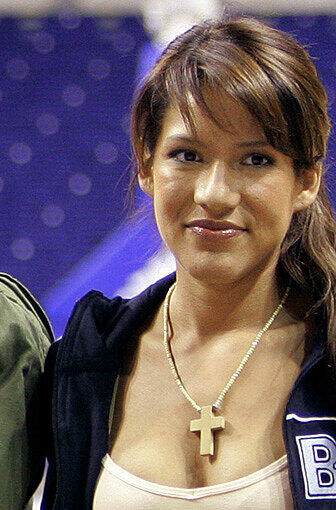 Vanessa Petruo: Sie machte beim Comeback der No Angels nicht mehr mit. Und auch sonst hat ihre Biographie nur wenige Kleckereien vorzuweisen. Trotzdem würden wir sie gerne mal wieder im TV sehen.