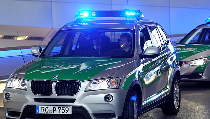 Bayern mobilisiert noch mehr Einsatzkräfte im Kampf gegen den Terror. Bayern mobilisiert noch mehr Einsatzkräfte im Kampf gegen den Terror.