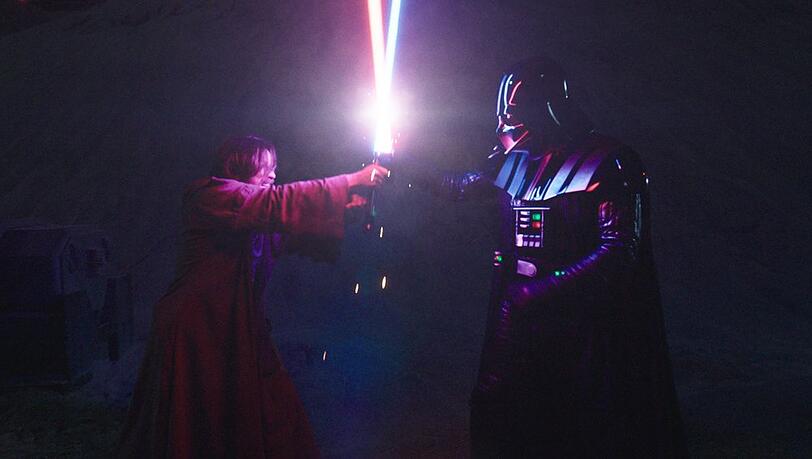 Obi-Wan Kenobi und Darth Vader beim Lichtschwert-Duell.