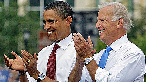Brack Obama holt sich Joe Biden an seine Seite.