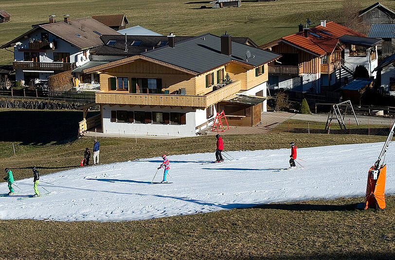 Ein Winter (fast) ohne Schnee - zumindest bis jetzt. Szenen aus Garmisch-Partenkirchen.
