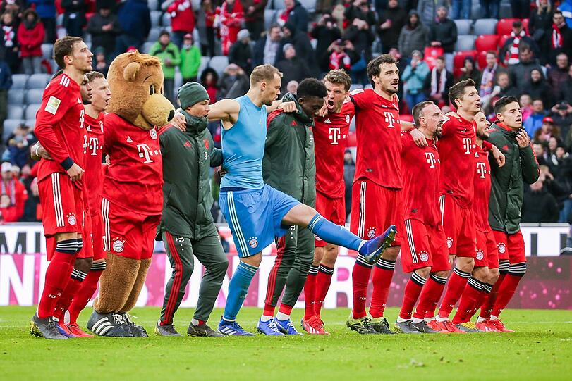Aus Sicht der AZ-User steht der FC Bayern am Saisonende als Meister fest.