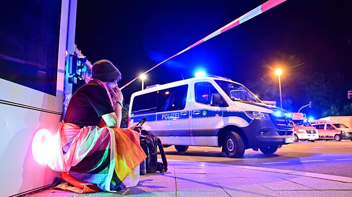 Trauer beim Christopher Street Day in Berlin.