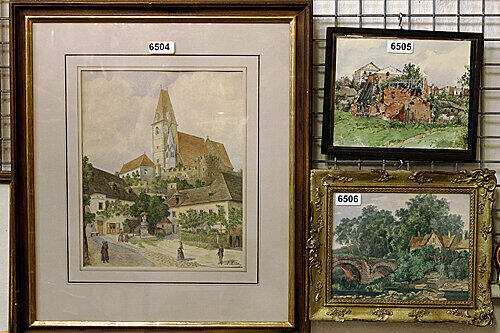 Hitlers Aquarelle "Zerschossene Mühle" (o-r), "Weißenkirchen in der Wachau" (l) sowie "Haus mit Brücke am Fluss" aus den Jahren 1910 und 1911
