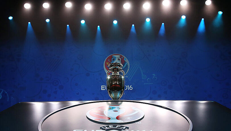 24 Teams, ein Traum - der EM-Pokal für die Euro 2016 in Frankreich. 24 Teams, ein Traum - der EM-Pokal für die Euro 2016 in Frankreich.