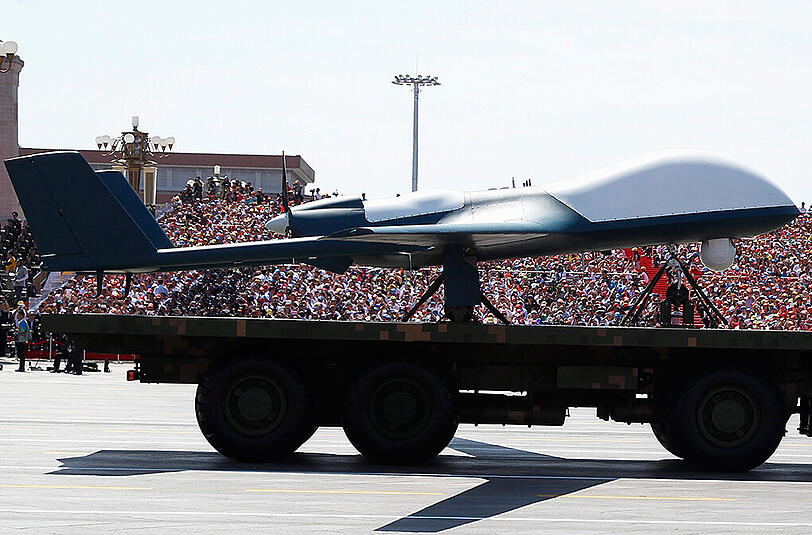 Bei der größten Militärparade seiner Geschichte hat China seine neuen Superwaffen präsentiert.