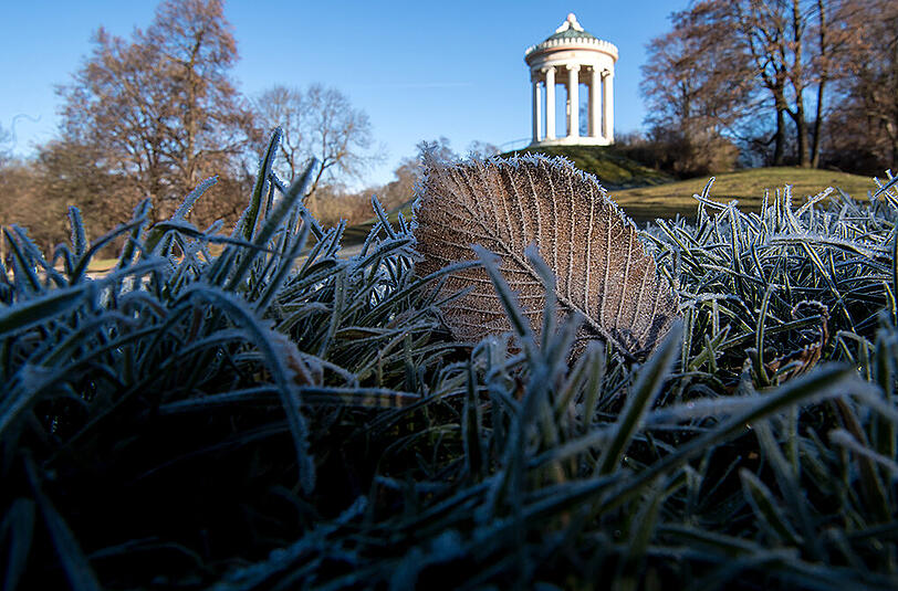 Morgens und abends gibt es Frost in München, doch Schnee wird es so schnell wohl nicht geben.
