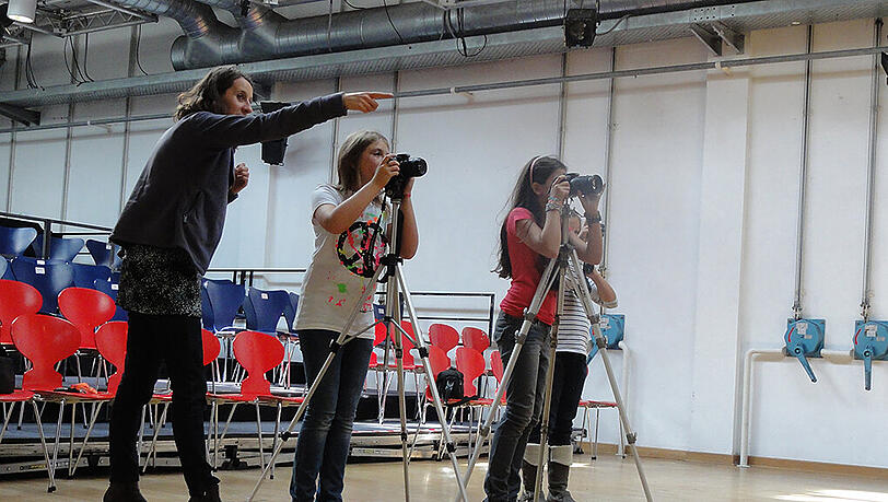 So wird ein Foto gut: Kinder beim Medien-Workshop. So wird ein Foto gut: Kinder beim Medien-Workshop.