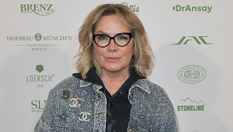 Claudia Effenberg war beim Friseur. Doch das scheint nicht bei jedem Anklang zu finden. Claudia Effenberg war beim Friseur. Doch das scheint nicht bei jedem Anklang zu finden.