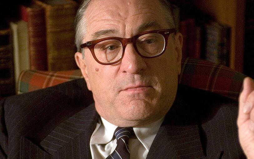 Robert De Niro erzählt im Spionagedrama "Der gute Hirte" von Männern, die die Vereinigten Staaten in einer von heißen und kalten Kriegen heimgesuchten Welt beschützen wollen und dazu die CIA gründen. Robert De Niro erzählt im Spionagedrama "Der gute Hirte" von Männern, die die Vereinigten Staaten in einer von heißen und kalten Kriegen heimgesuchten Welt beschützen wollen und dazu die CIA gründen.
