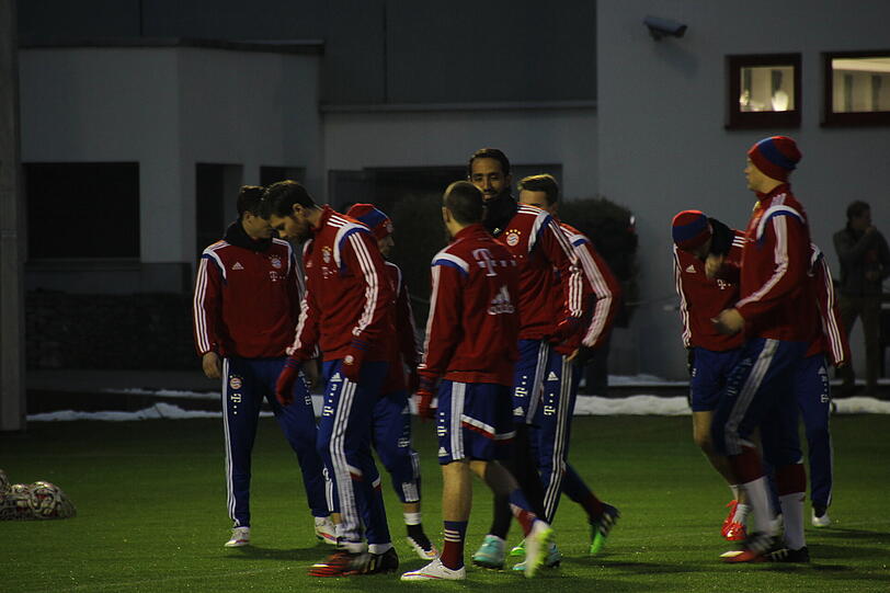 Vorbereitungen für die Rückrunde: Der FC Bayern startet ins Training. Die AZ war dabei. Die Bilder...