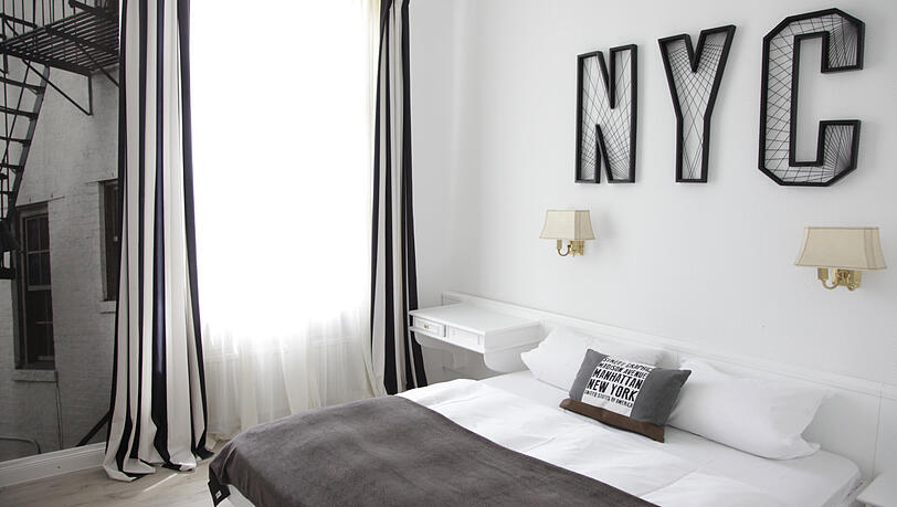 Auch ein New-York-City-Zimmer gibt&rsquo;s im Hotel Krone.
