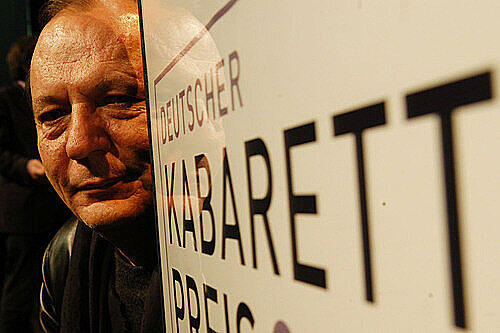 Vor dem Deutschen Kabarettpreis im Januar als Solist in der Tafelhalle: Wilfried Schmickler.