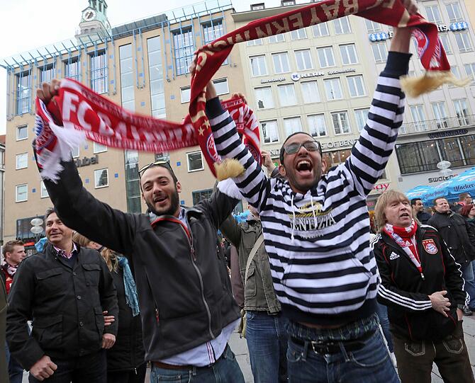 Geschichten, Fans und Skurilitäten: Stimmungsvolle Fotos aus München zum großen Finale in Wembley
