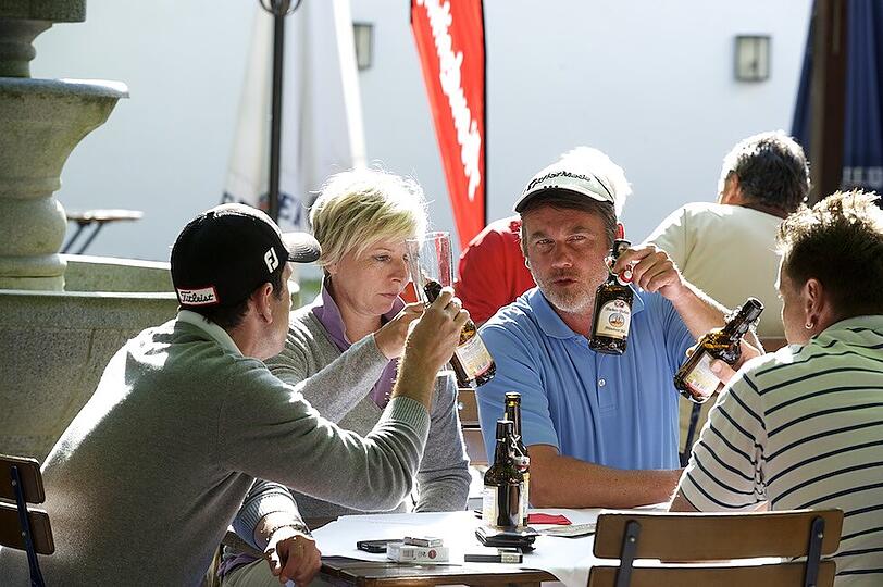 MUNICH GOLF MASTERS 2014: Die Bilder vom Auftakt-Turnier im GC Schloss Egmating am 31. Mai 2014.