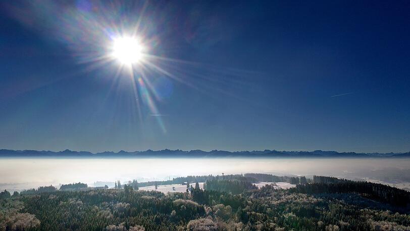 Sonne dominiert heute das Wetter in Bayern. (Archivbild) Sonne dominiert heute das Wetter in Bayern. (Archivbild)