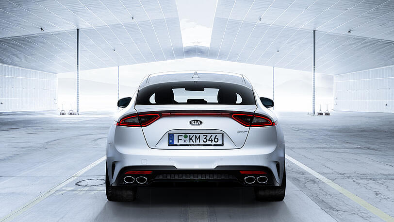 Bei vielen Autos ist eine Abgasanlage schlicht eine Abgasanlage. Bei anderen ist sie ein Statement - so auch beim Stinger.