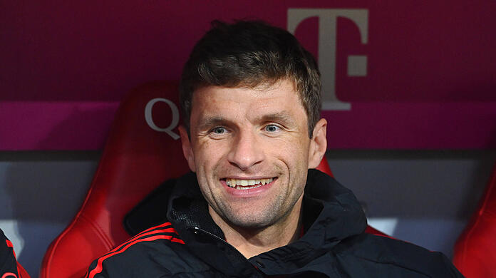 Thomas Müller fand sich beim FC Bayern zuletzt auf der Bank wieder, doch das könnte sich gegen Eintracht Frankfurt ändern.