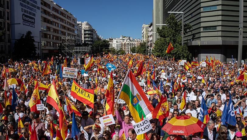 Spanien: Protest gegen mögliche Amnestie für Separatisten