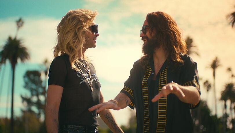 Bill und Tom Kaulitz (r.) am Set von "Kaulitz & Kaulitz".