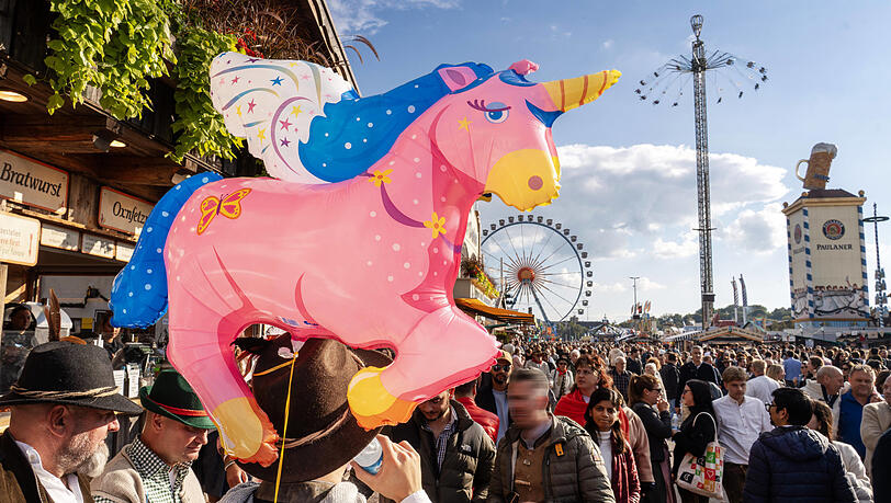 Was für ein Fest: Die Wiesn am Tag.