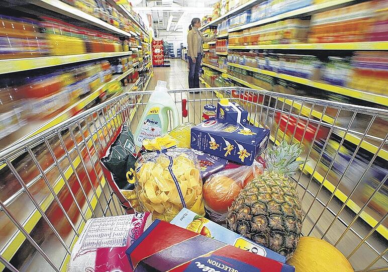 Einkaufen bis spät abends? Das fordert der Einzelhandelsverband.