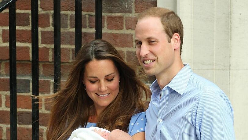 Prinz William und Gattin Kate mit Prinz George Prinz William und Gattin Kate mit Prinz George