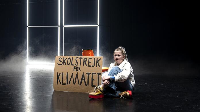 Unschwer zu erkennen, an wen sich die Schauspielerin Elisa Arnolds hier anlehnt.