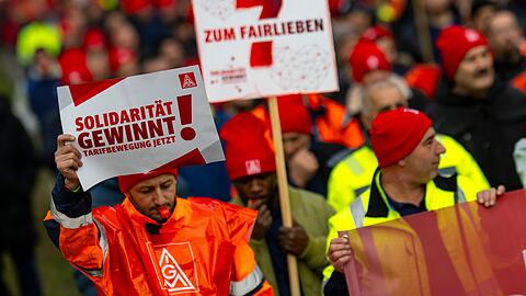Die bayernweit größten Kundgebungen soll es bei Audi in Ingolstadt und BMW in München geben. (Archivbild)