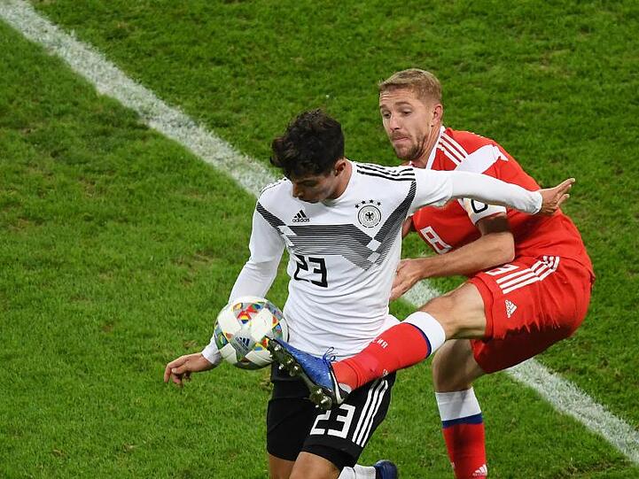 Kai Havertz (l) brillierte gegen Russland.