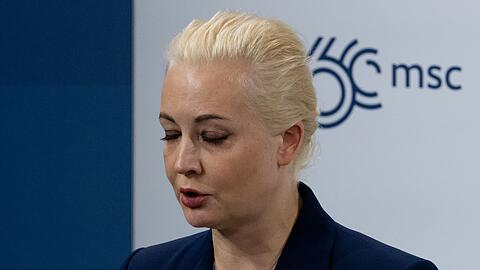 Julija Nawalnaja, Ehefrau von Alexej Nawalny, nimmt an der Sicherheitskonferenz teil.