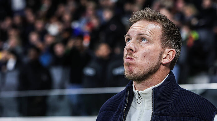 Nach der Absage von Xabi Alonso steht Julian Nagelsmann beim FC Bayern wieder im Fokus.  Doch auch der DFB möchte den Vertrag mit dem Bundestrainer verlängern.