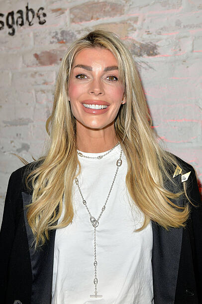 Annika Gassner ist f&uuml;r Rafaella Nussbaum nach dem Tod von Jack White eine gro&szlig;e St&uuml;tze.