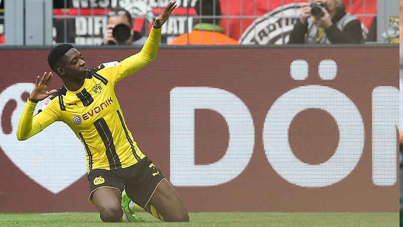 Ousmane Dembélé nach seinem Treffer gegen die Bayern im Pokalhalbfinale.
