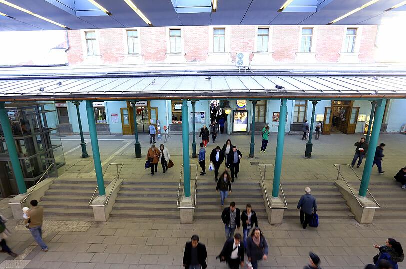 Hält in Pasing am Bahnhof irgendwann die U5? Noch ist es ungewiss, wie die Planungen ausgehen.