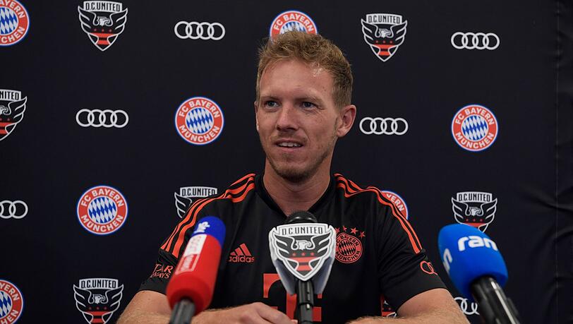 Der Trainer des Fußball Bundesligisten FC Bayern München, Julian Nagelsmann, nimmt an einer Pressekonferenz teil.