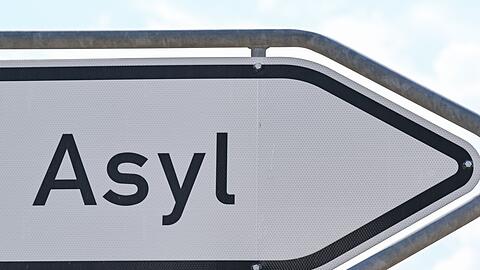 Die Asylanträge in der EU, Norwegen und der Schweiz steigen deutlich an.