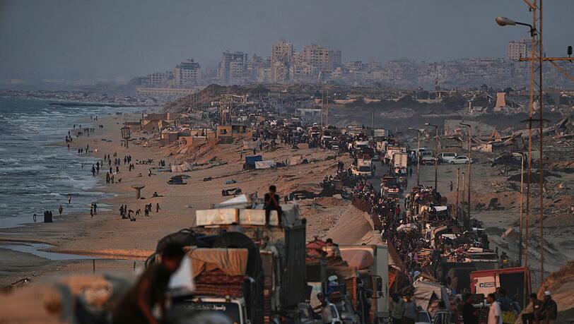 Seit Tagen flüchten Menschen aus der Stadt Gaza. (Archivbild) Seit Tagen flüchten Menschen aus der Stadt Gaza. (Archivbild)