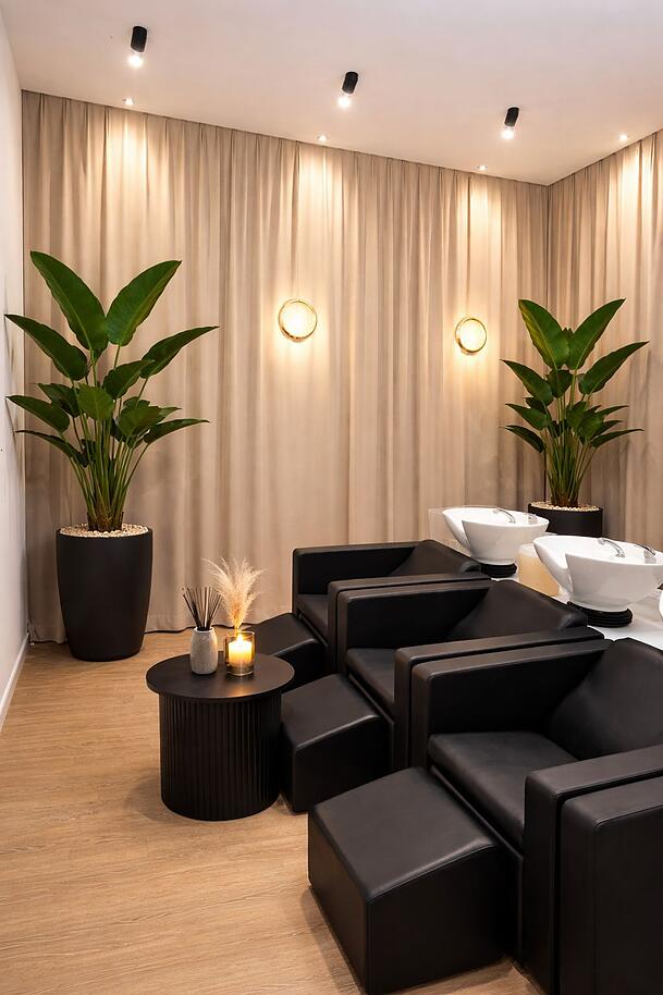 Gro&szlig;e Gr&uuml;npflanzen und stimmungsvolles Licht sorgen k&uuml;nftig f&uuml;r eine Wohlf&uuml;hlatmosph&auml;re.