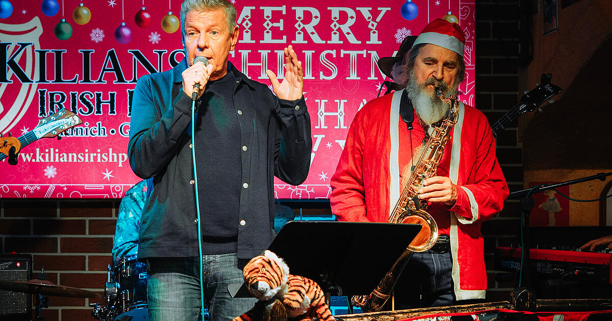 -Einen-Grammy-gewinnen-wir-nicht-Das-ist-Dieter-Reiters-neues-Weihnachtslied