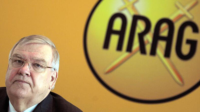 Nach einem Urteil des Düsseldorfer Landgerichts muss Arag-Chef Paul-Otto Faßbender seiner Schwester rund 3,5 Millionen Euro als Ausgleich zahlen. Hintergrund ist ein Streit um das Testament des Vaters der beiden.