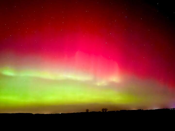 Polarlichter leuchten &uuml;ber Sachsen-Anhalt.