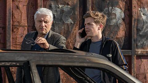 "Tatort: Game Over": Seit bald zehn Jahren ist Ferdinand Hofer (r.) als Assistent und Kommissar Kalli Hammermann im München-"Tatort" zu sehen.