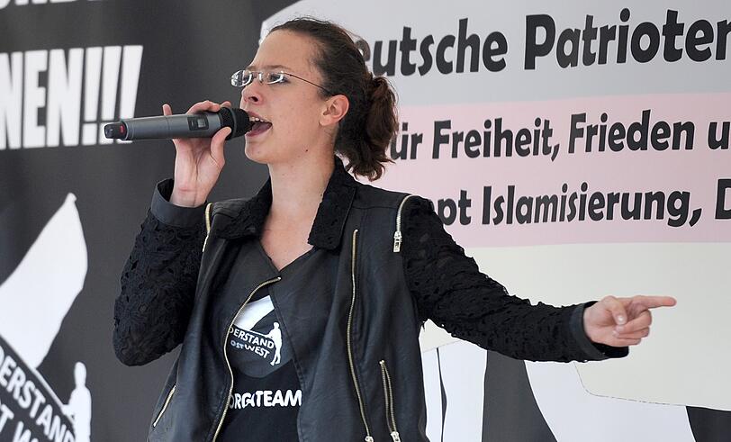 Ester Seitz, Demo-Anmelderin und Organisatorin der Rechtsextremen Demonstration «Widerstand Ost/West».