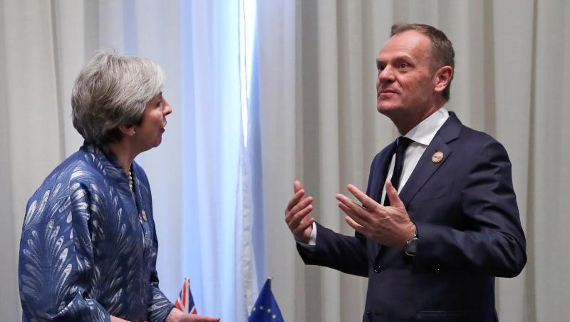 Theresa May und Donald Tusk bei einem Treffen in Scharm el Scheich im Februar.