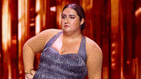 Youtuberin selfiesandra tanzt aktuell bei "Let's Dance".