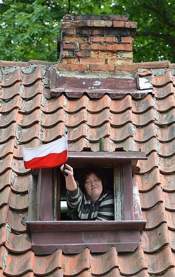 Die Nationalmannschaft ist in Danzig gelandet: Am Montag bezieht der DFB-Tross sein EM-Quartier in Polen.