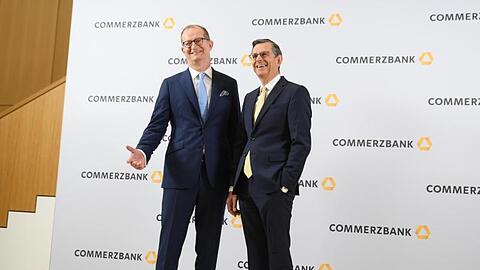 Martin Zielke (l) und Stefan Schmittmann, der neue Aufsichtsratsvorsitzende.