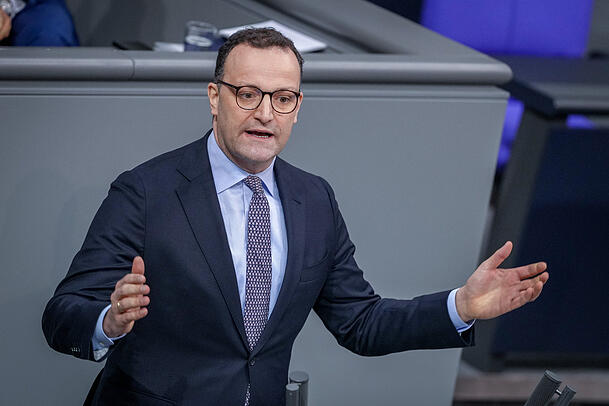 Jens Spahn (CDU) will Habecks Heizungsgesetz abschaffen. Jens Spahn (CDU) will Habecks Heizungsgesetz abschaffen.