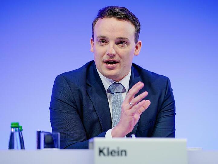 Christian Klein, Co-Vorstandsvorsitzender des Softwarekonzerns SAP, hat noch viele Fragen an die Cloud-Strategie der Bundesregierung.